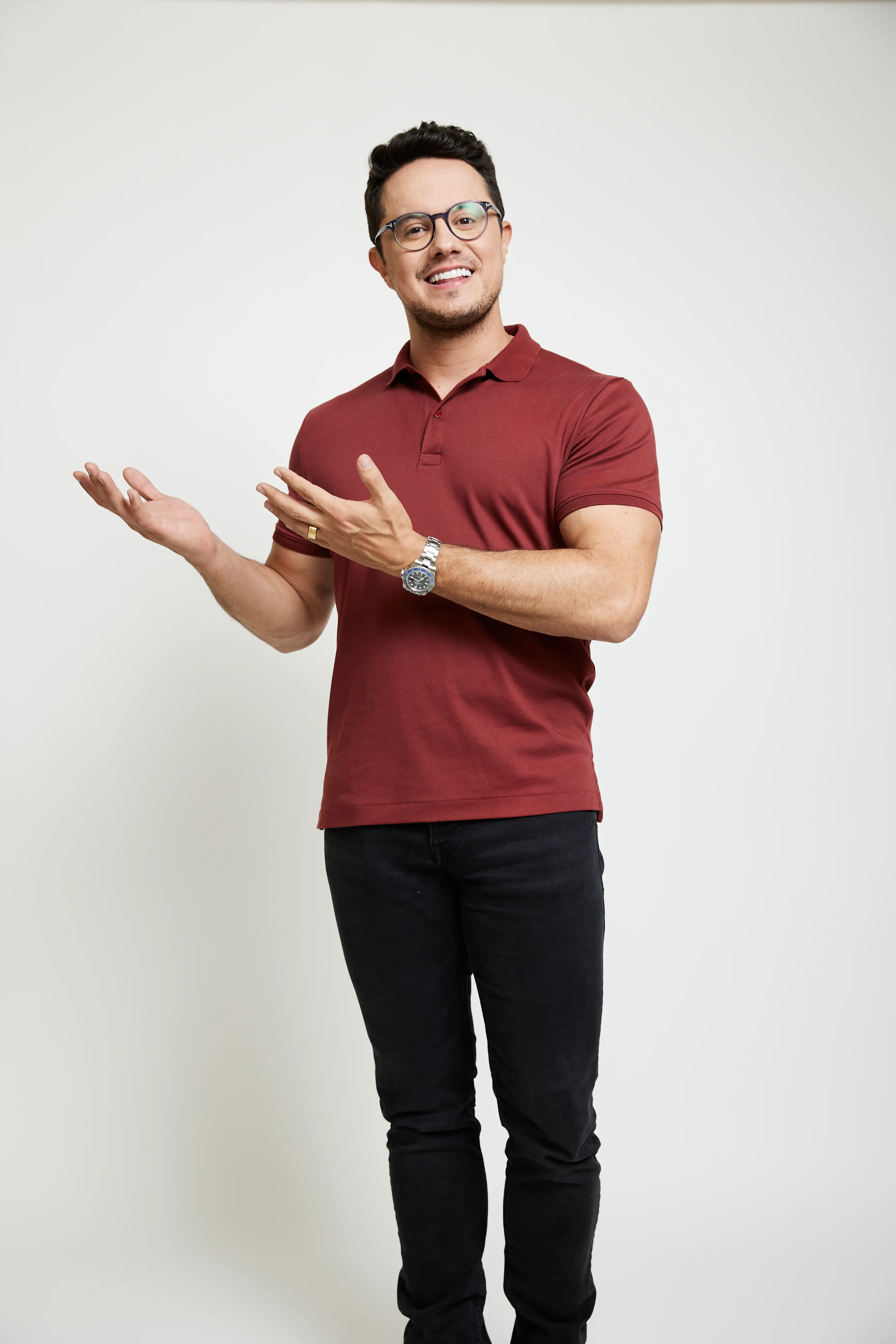 Retrato oficial de Deive Leonardo